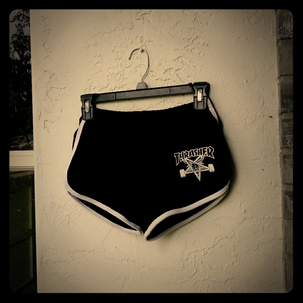 Women's Thrasher shorts